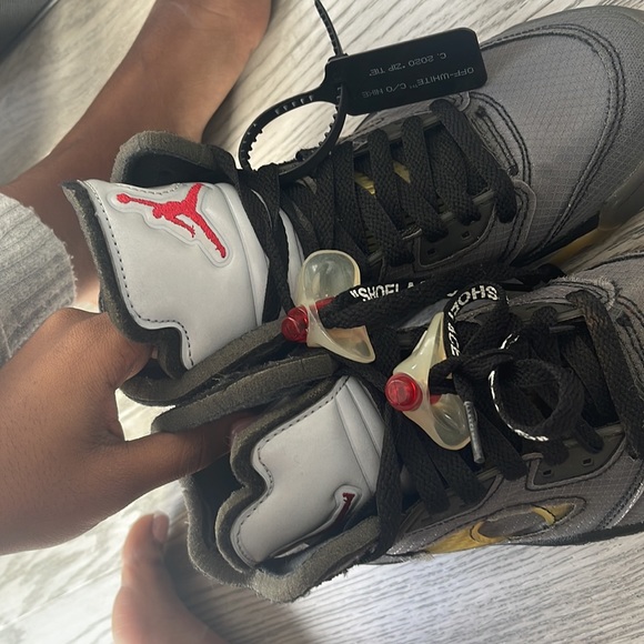 Jordan 5 Retro Off-White (Black) - Picture 3 of 6